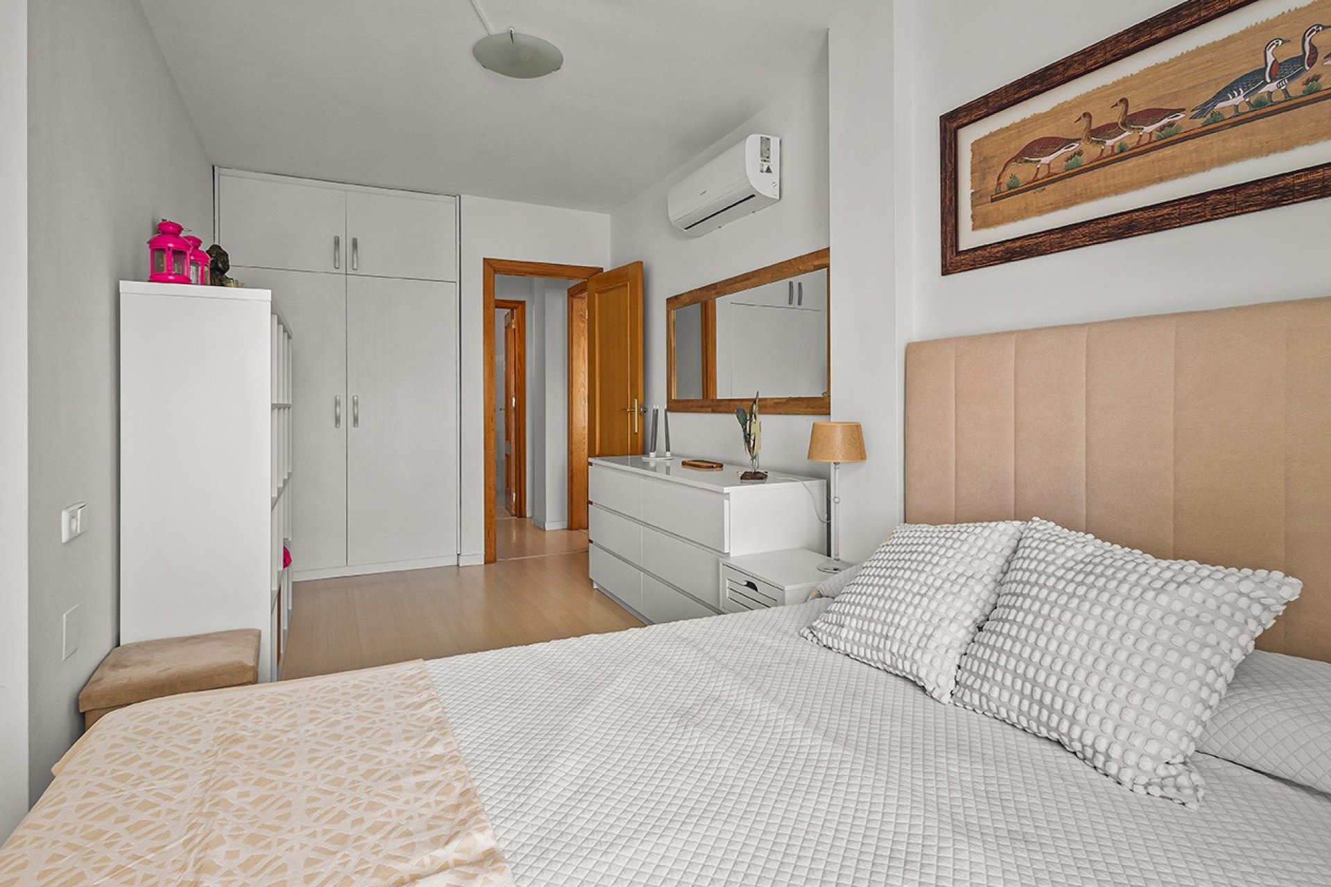 Reventa - Villa -
Torre de la Horadada - Pueblo Latino