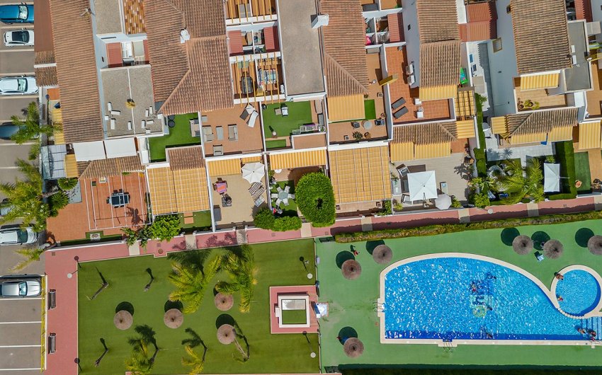 Reventa - Villa -
Torre de la Horadada - Pueblo Latino