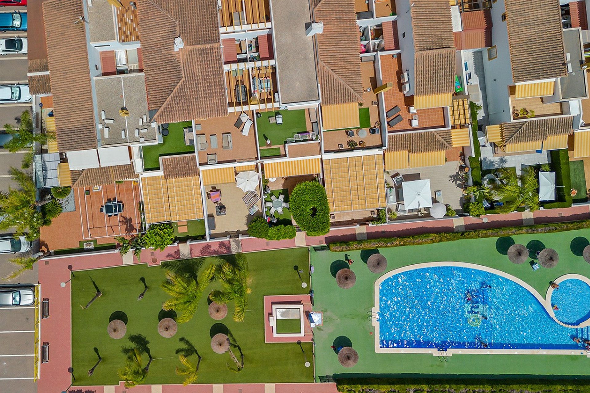 Reventa - Villa -
Torre de la Horadada - Pueblo Latino