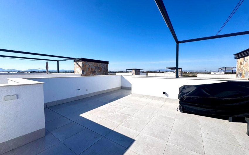 Reventa - Villa -
Torre Pacheco - Inland