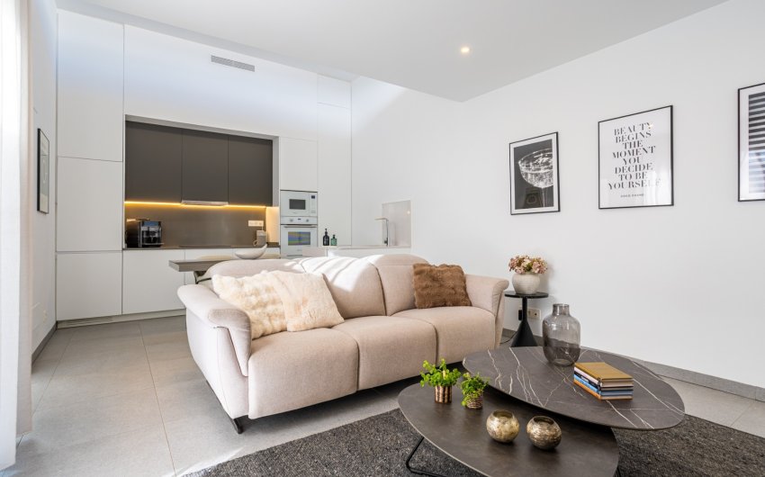 Reventa - Villa -
Torre Pacheco - Roldán