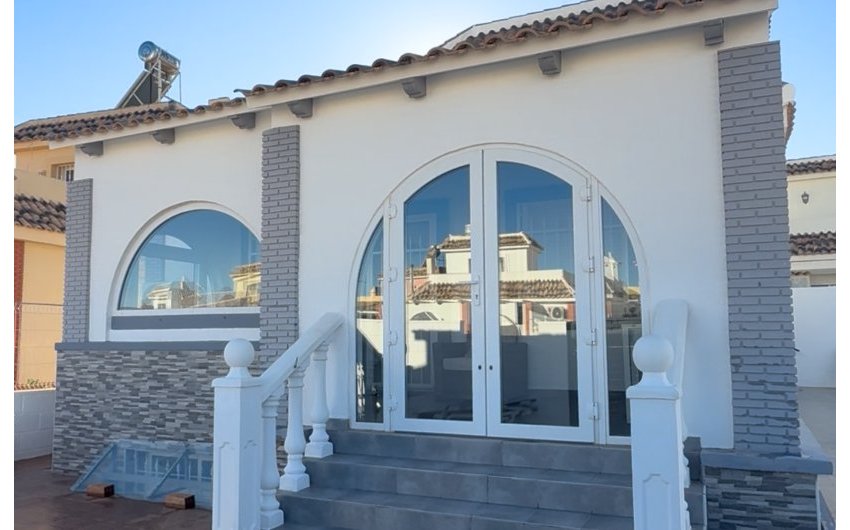 Reventa - Villa -
Torre Pacheco - Sierra Golf