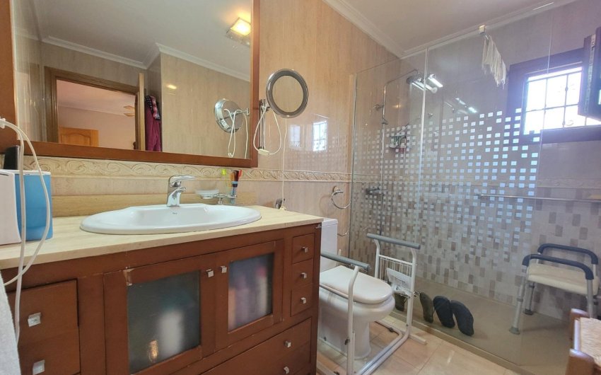 Reventa - Villa -
Torrevieja - Aguas Nuevas