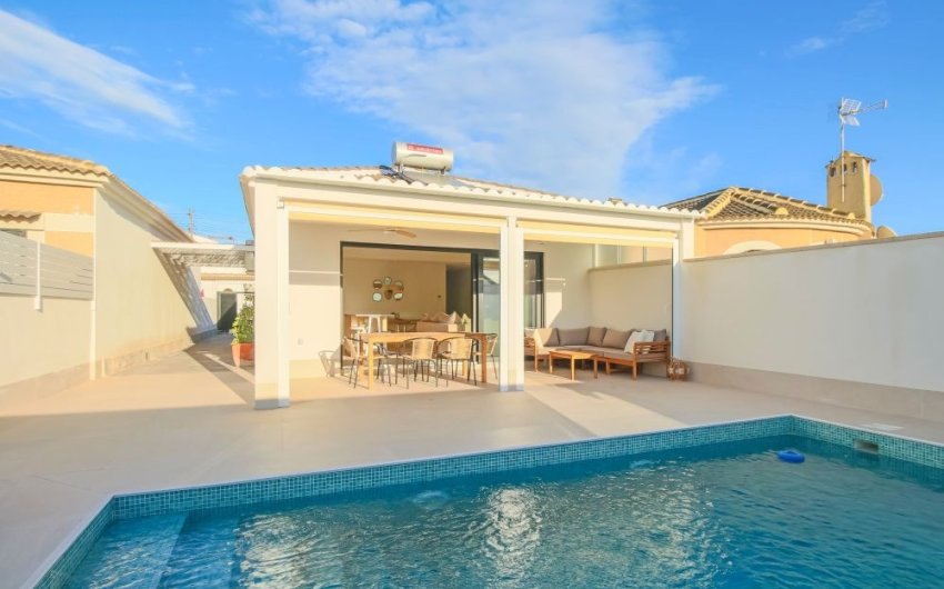 Reventa - Villa -
Torrevieja - Costa Blanca