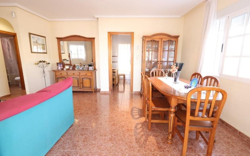 Reventa - Villa -
Torrevieja - Costa Blanca