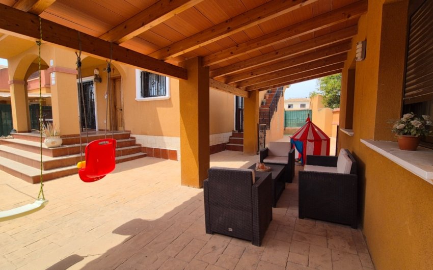 Reventa - Villa -
Torrevieja - Costa Blanca