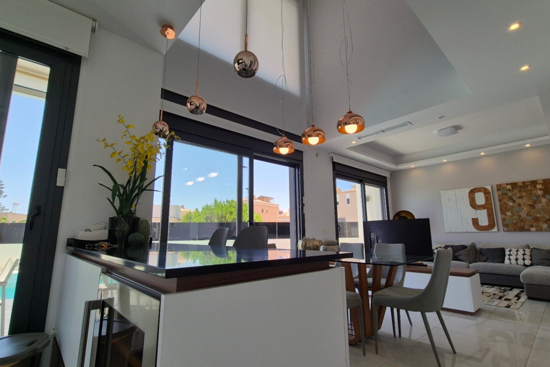 Reventa - Villa -
Torrevieja - Costa Blanca
