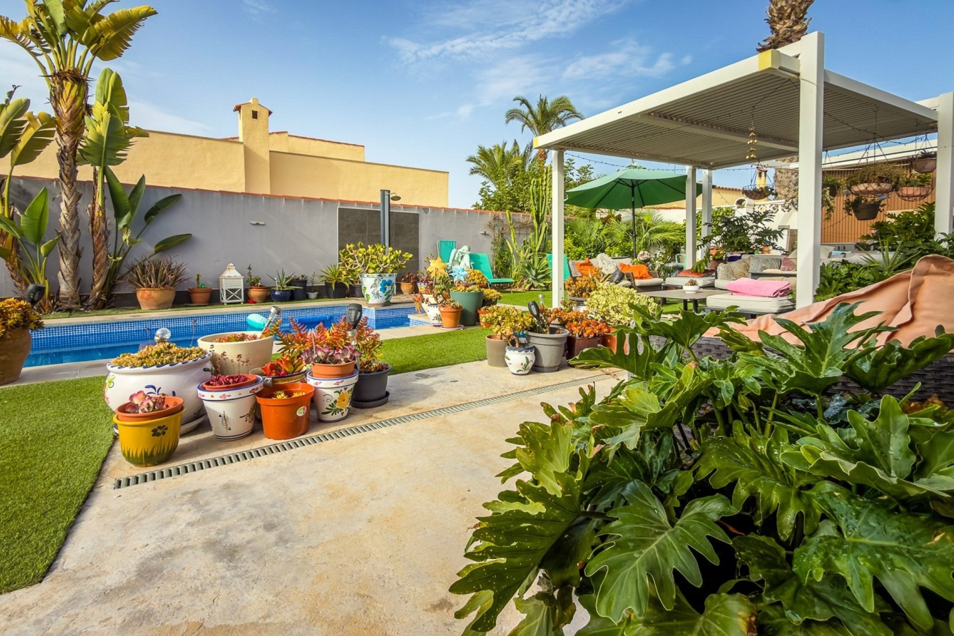 Reventa - Villa -
Torrevieja - Costa Blanca