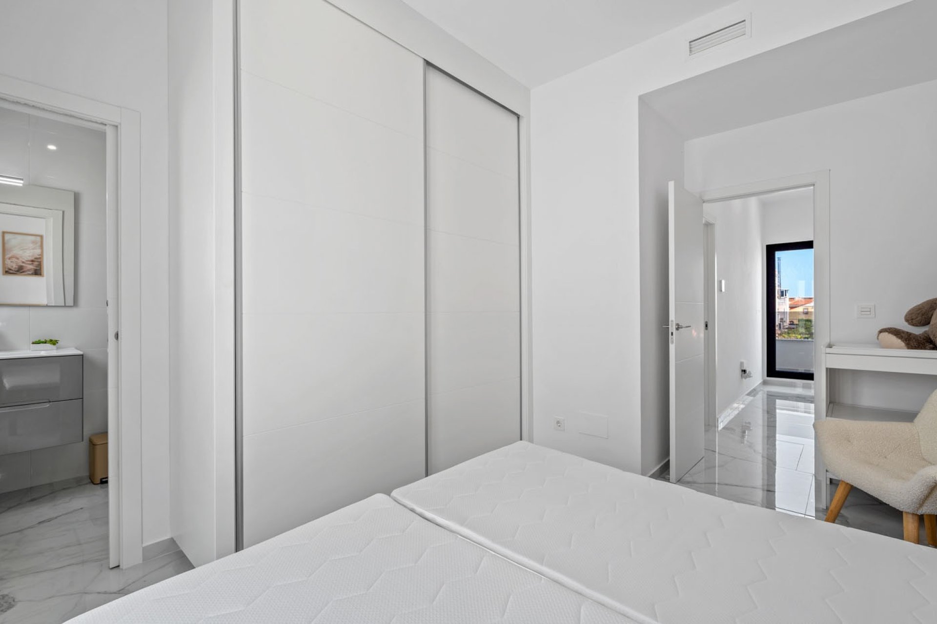 Reventa - Villa -
Torrevieja - Costa Blanca