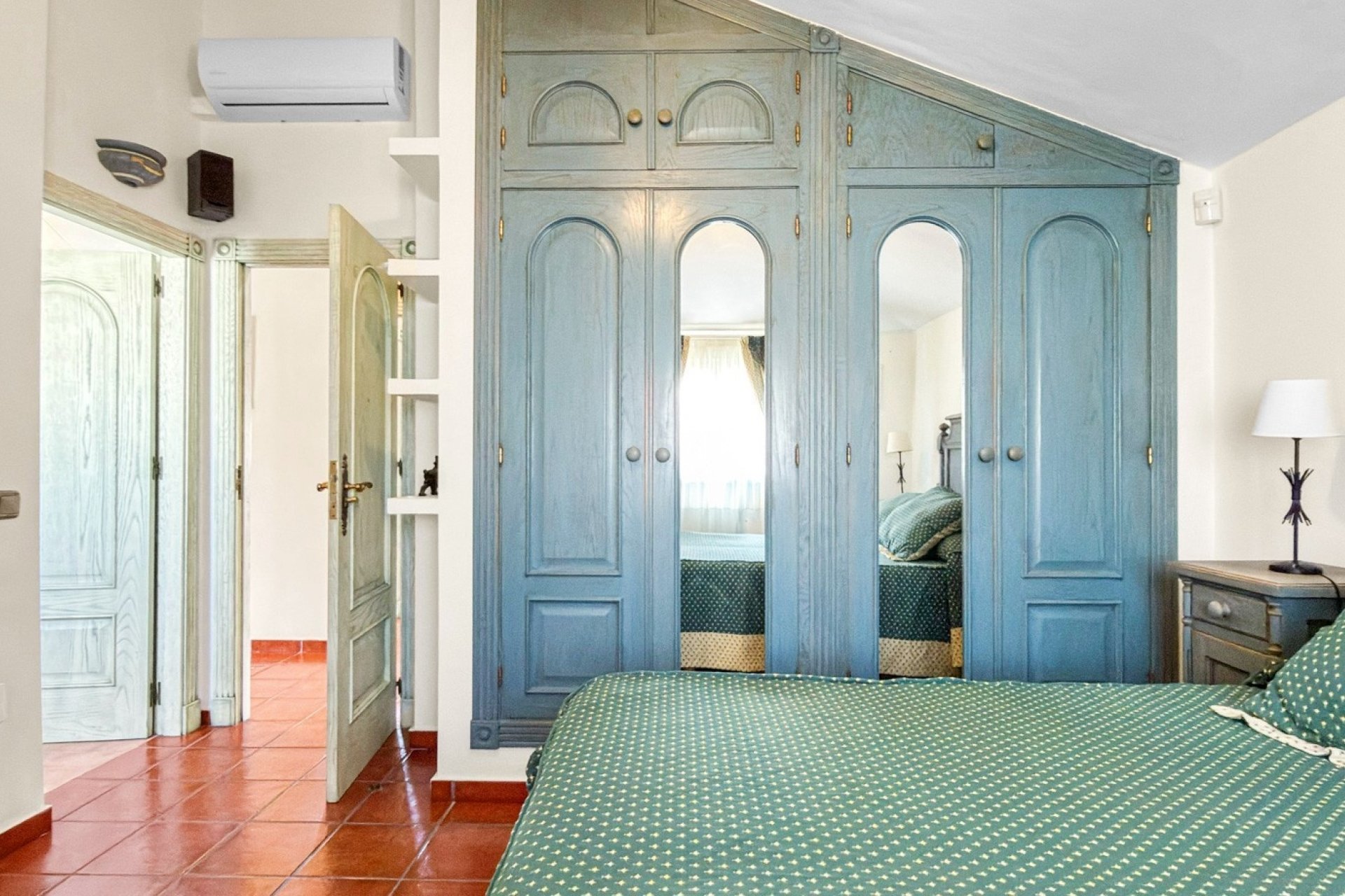 Reventa - Villa -
Torrevieja - Costa Blanca