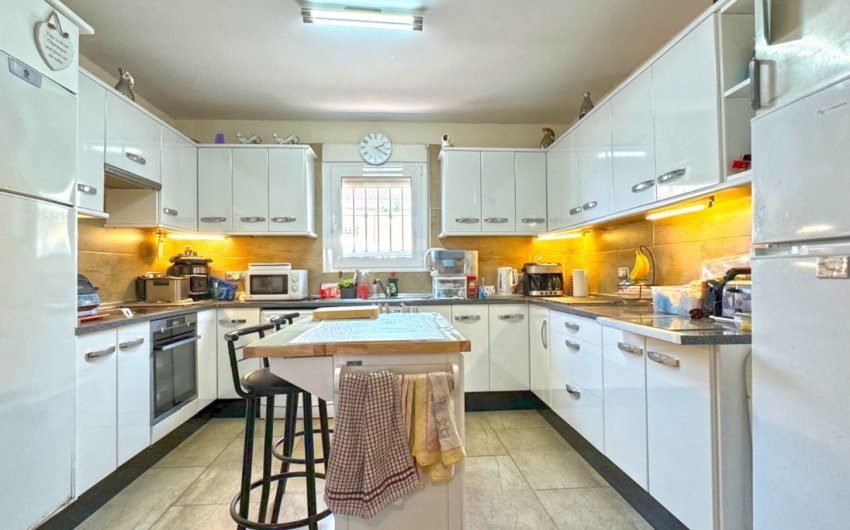 Reventa - Villa -
Torrevieja - Costa Blanca