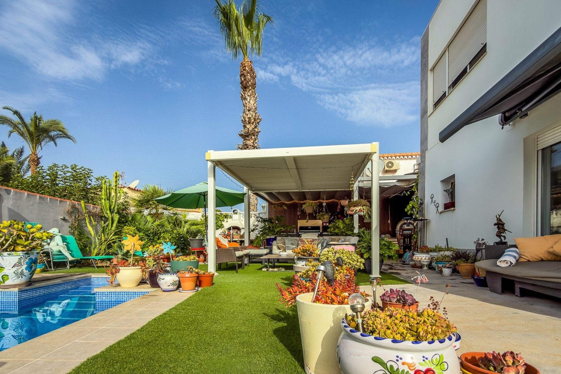 Reventa - Villa -
Torrevieja - Costa Blanca
