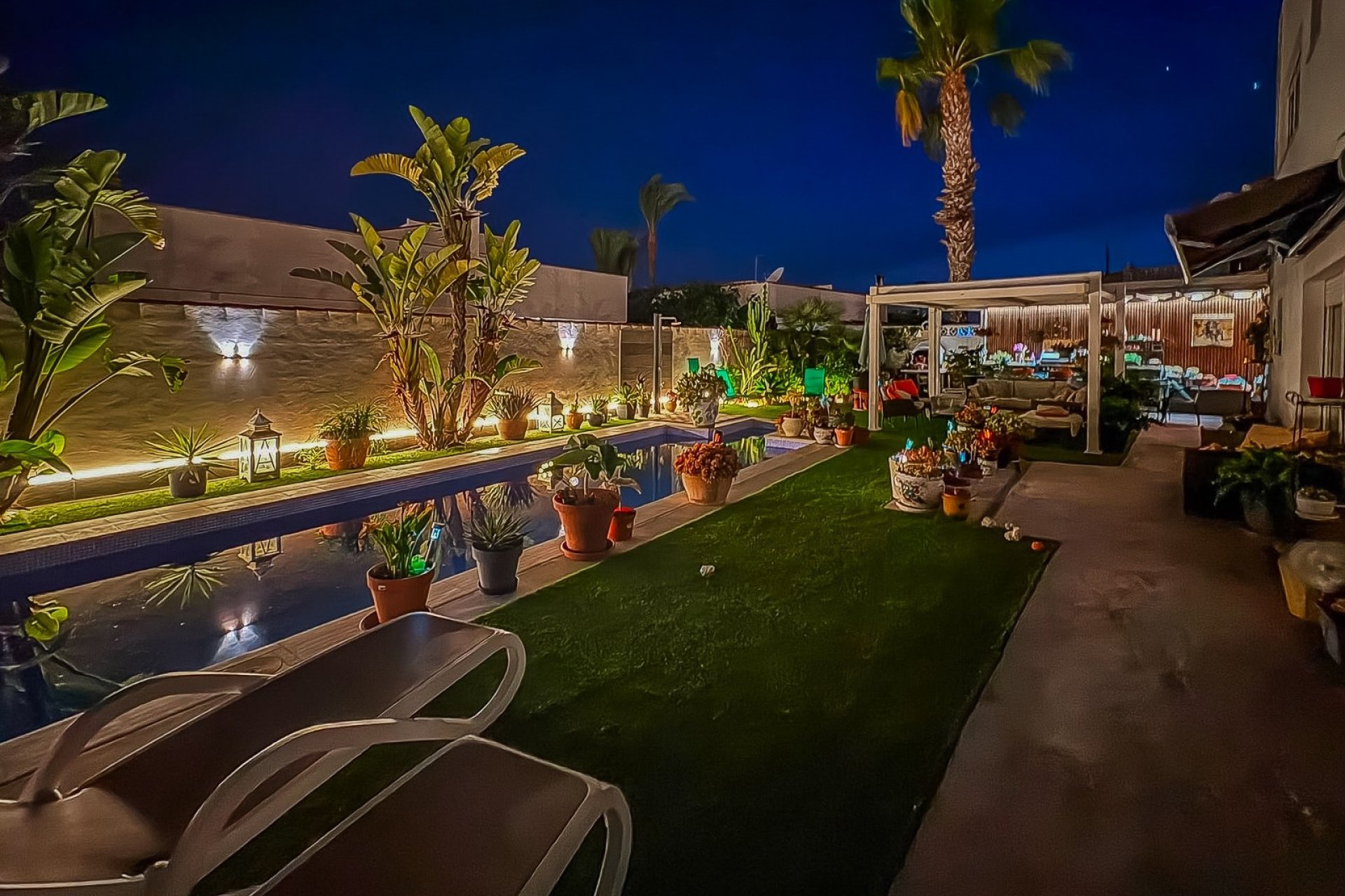 Reventa - Villa -
Torrevieja - Costa Blanca