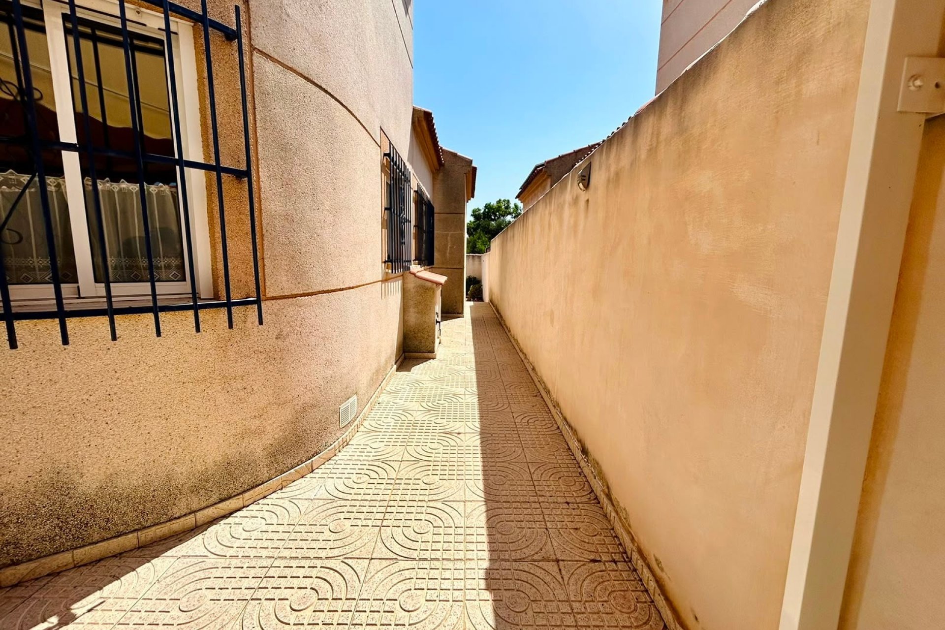 Reventa - Villa -
Torrevieja - Costa Blanca