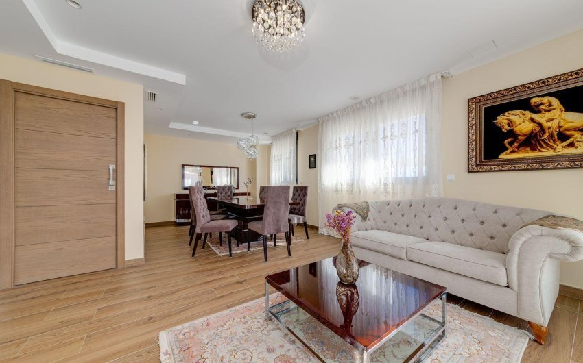 Reventa - Villa -
Torrevieja - Costa Blanca