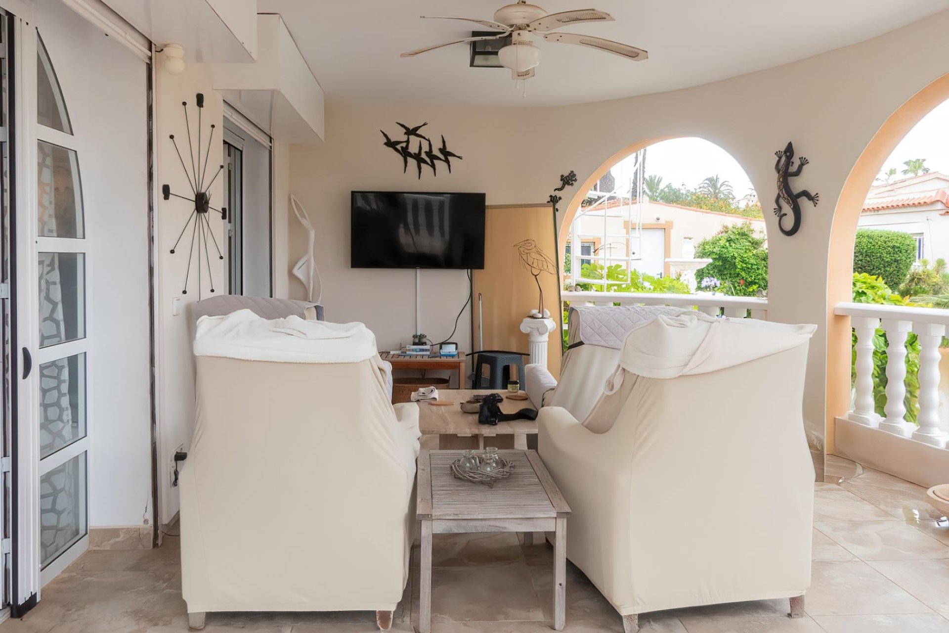Reventa - Villa -
Torrevieja - Costa Blanca