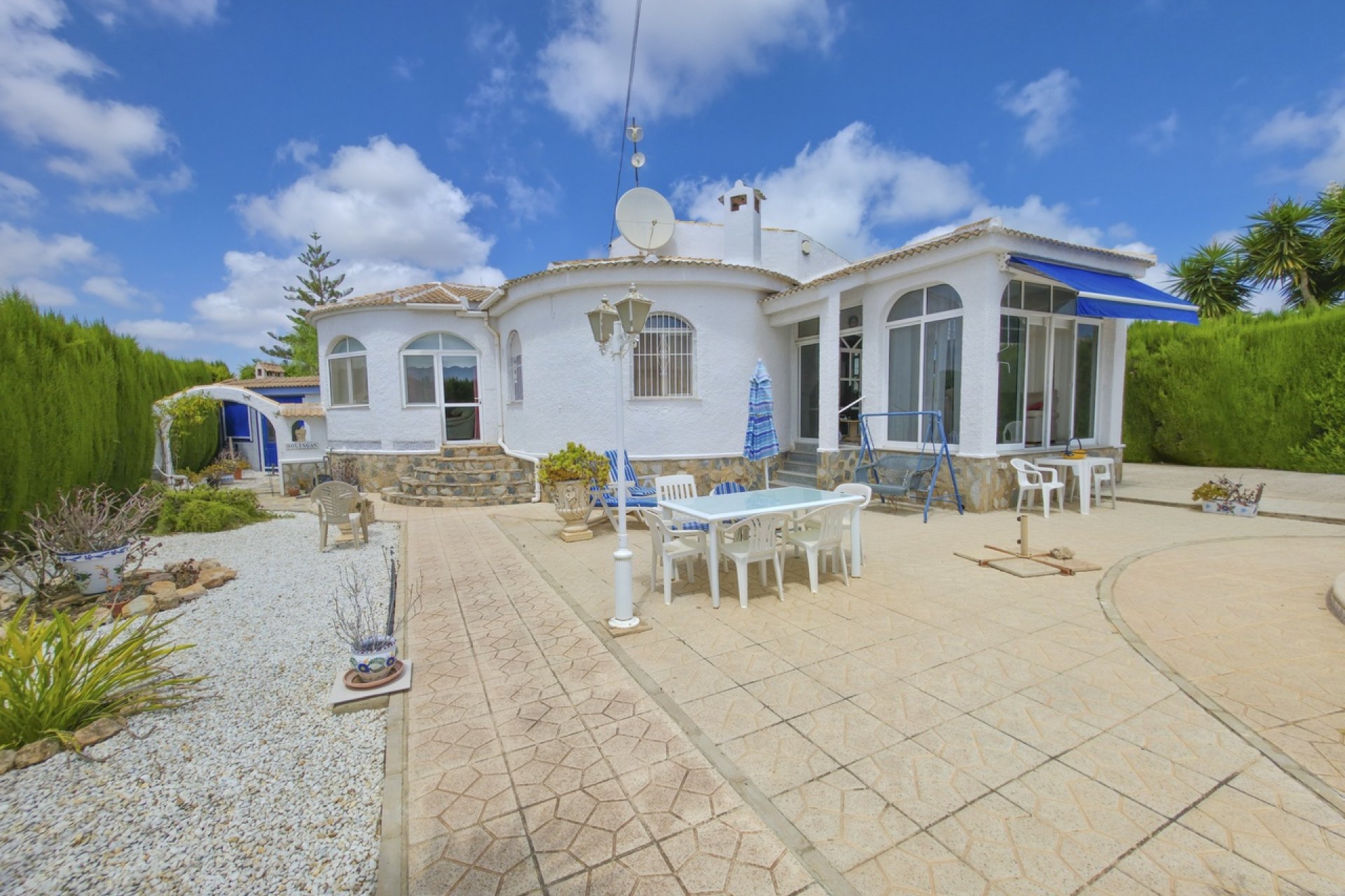 Reventa - Villa -
Torrevieja - Costa Blanca