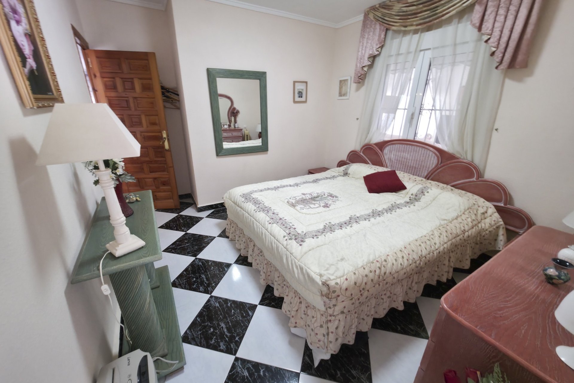 Reventa - Villa -
Torrevieja - Costa Blanca