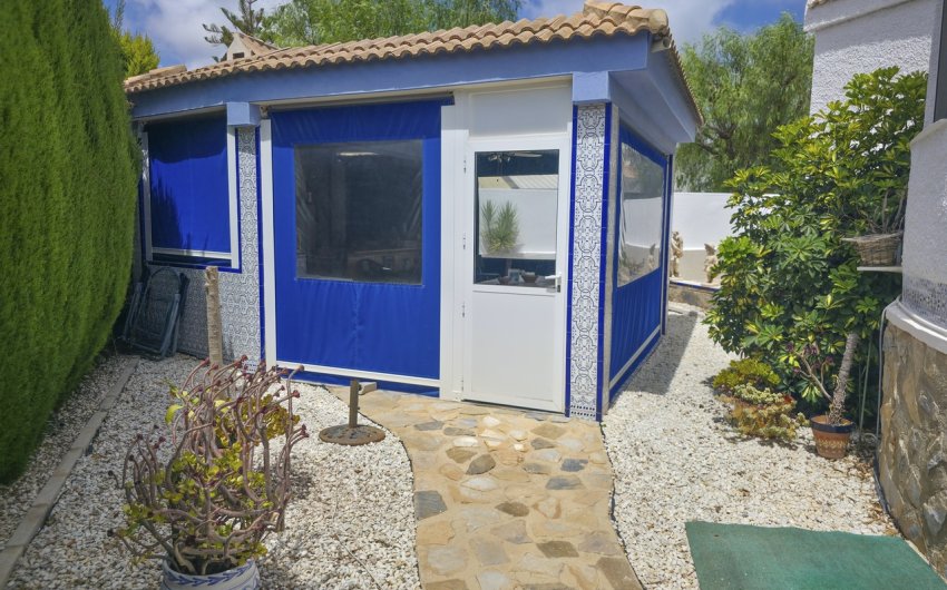 Reventa - Villa -
Torrevieja - Costa Blanca