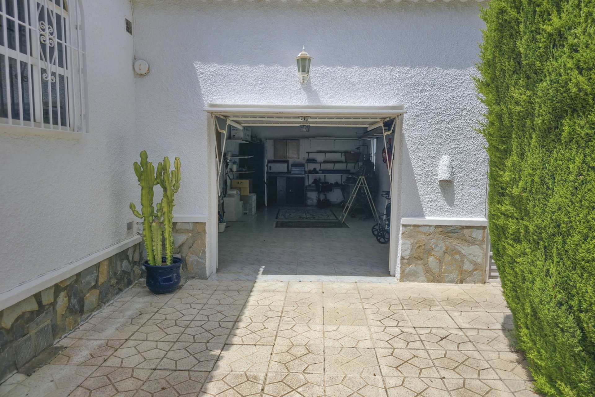 Reventa - Villa -
Torrevieja - Costa Blanca
