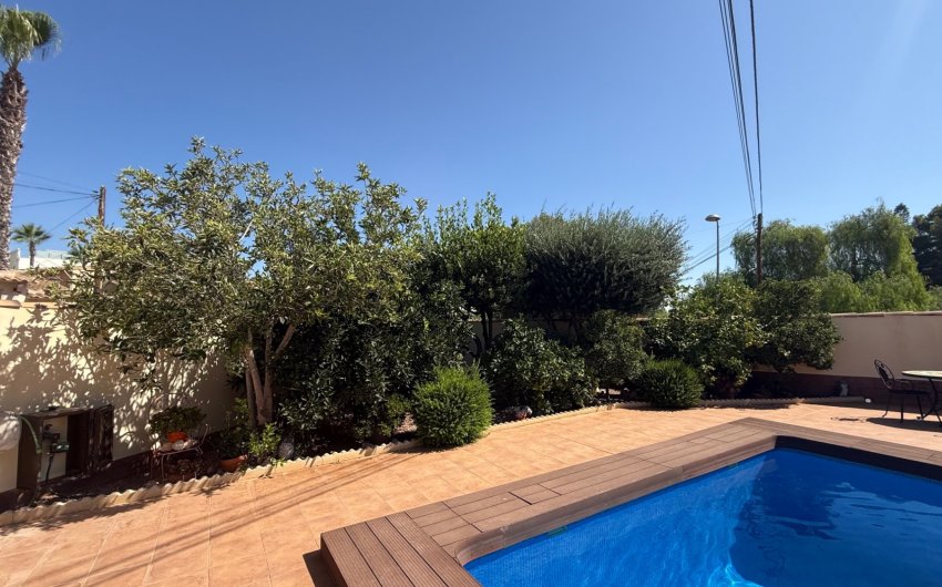 Reventa - Villa -
Torrevieja - Costa Blanca