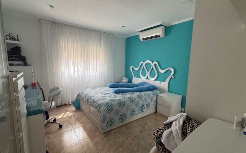 Reventa - Villa -
Torrevieja - Costa Blanca