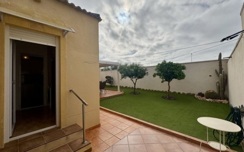 Reventa - Villa -
Torrevieja - Costa Blanca