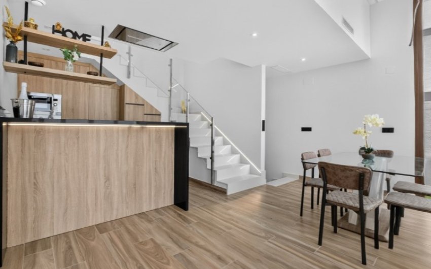 Reventa - Villa -
Torrevieja - Costa Blanca