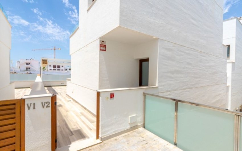 Reventa - Villa -
Torrevieja - Costa Blanca