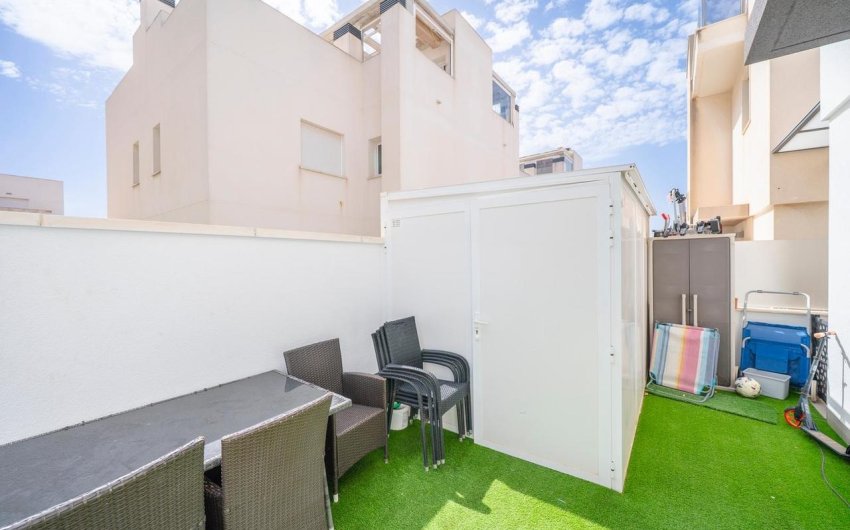 Reventa - Villa -
Torrevieja - Costa Blanca