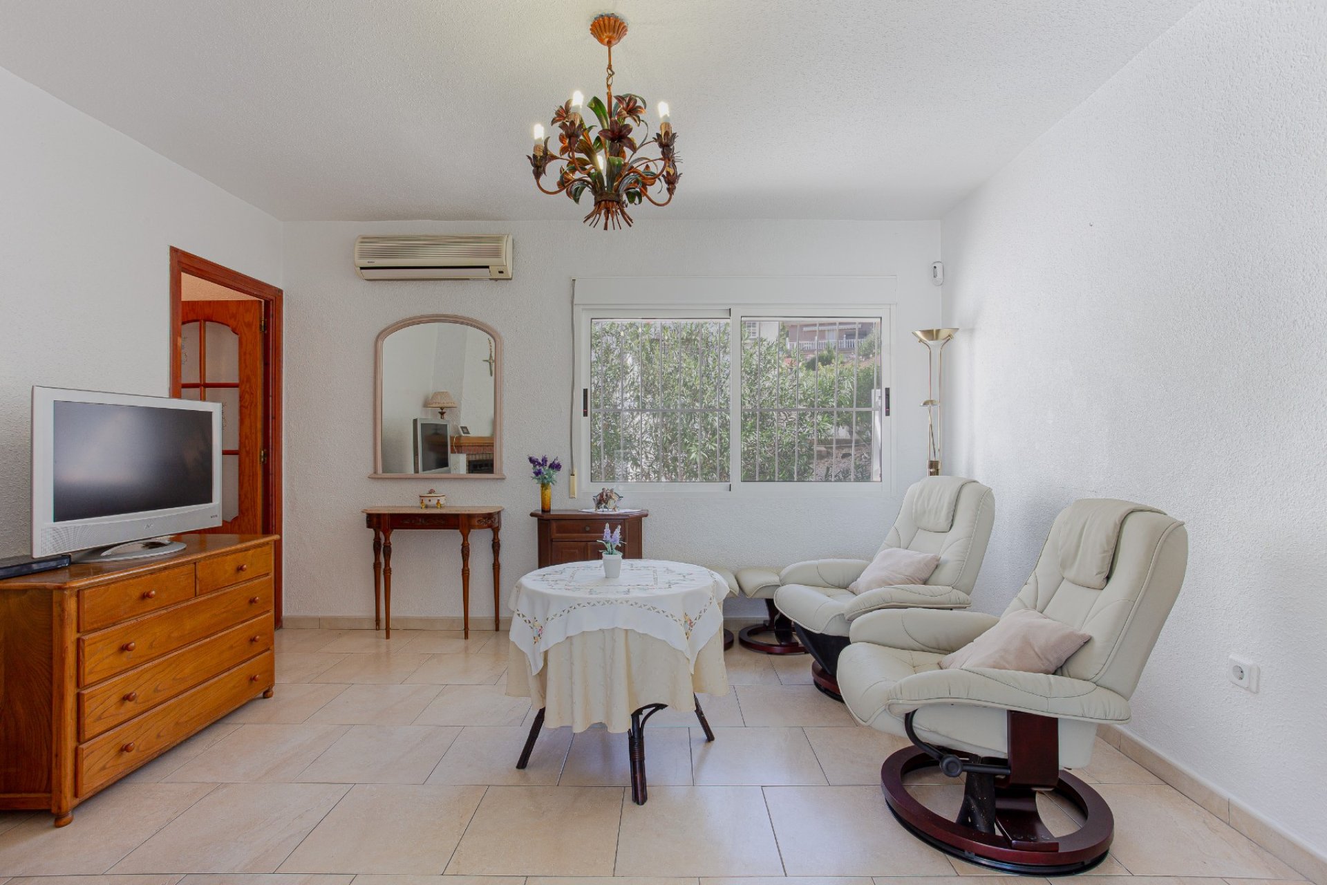 Reventa - Villa -
Torrevieja - Costa Blanca