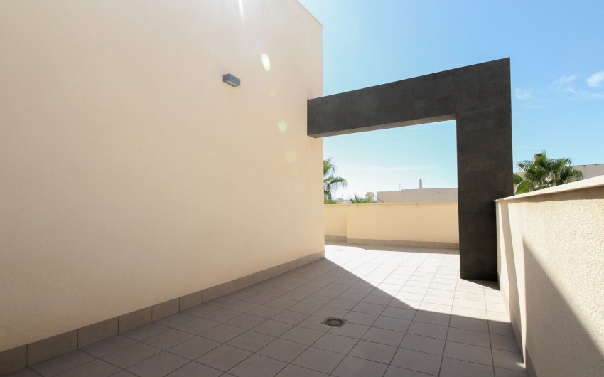 Reventa - Villa -
Torrevieja - Costa Blanca