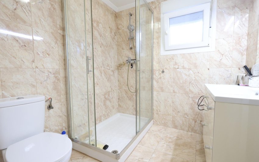 Reventa - Villa -
Torrevieja - Costa Blanca