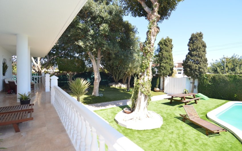 Reventa - Villa -
Torrevieja - Costa Blanca