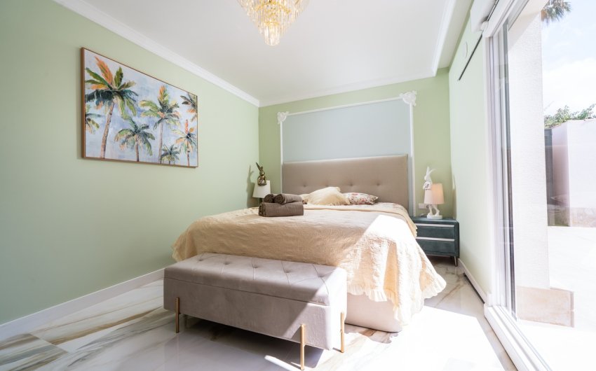 Reventa - Villa -
Torrevieja - Costa Blanca