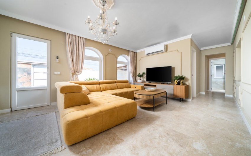 Reventa - Villa -
Torrevieja - Costa Blanca