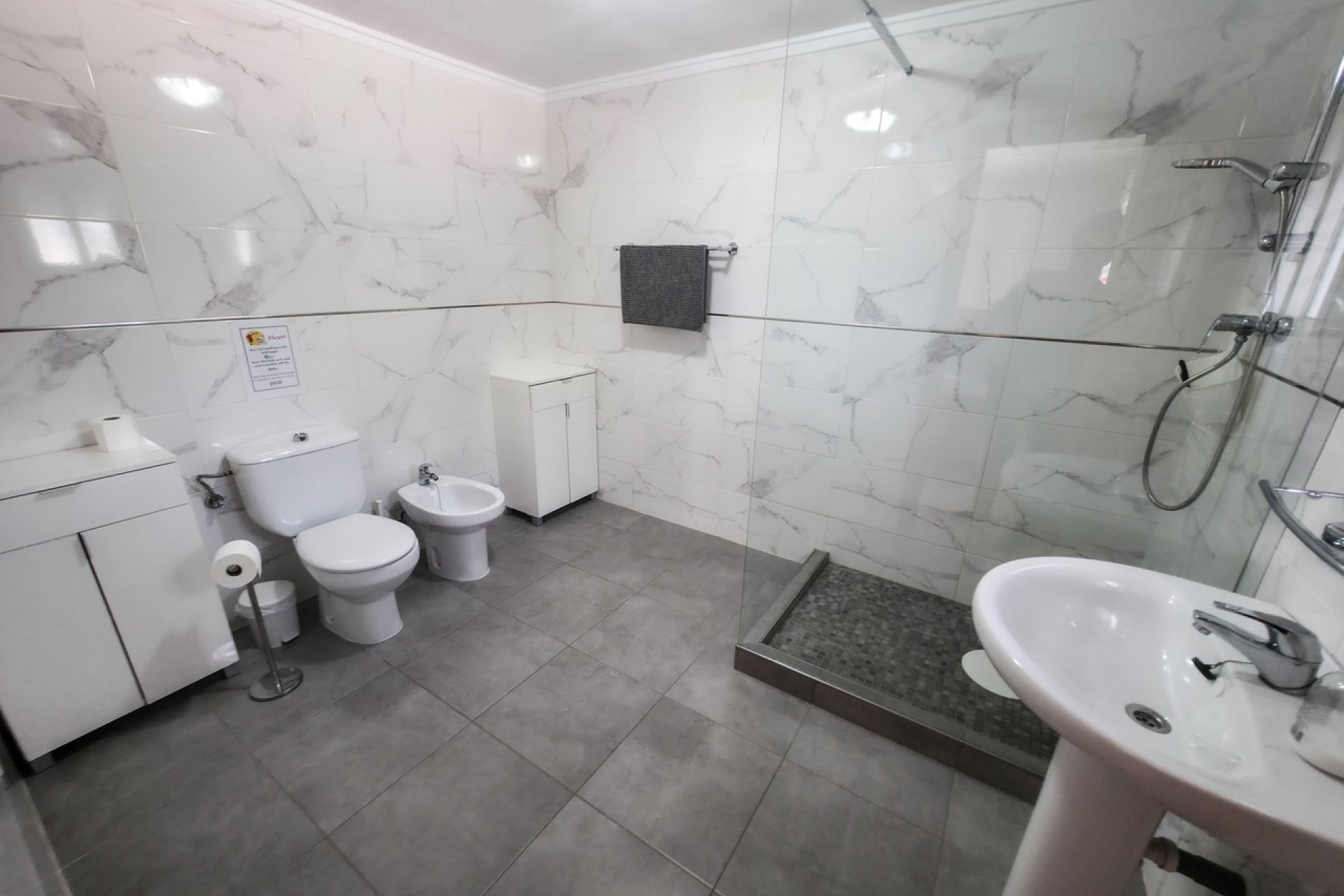 Reventa - Villa -
Torrevieja - Costa Blanca