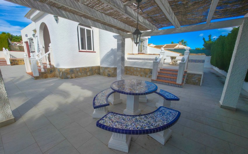Reventa - Villa -
Torrevieja - Costa Blanca