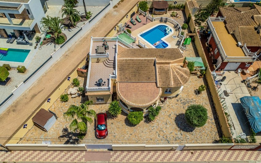 Reventa - Villa -
Torrevieja - Costa Blanca