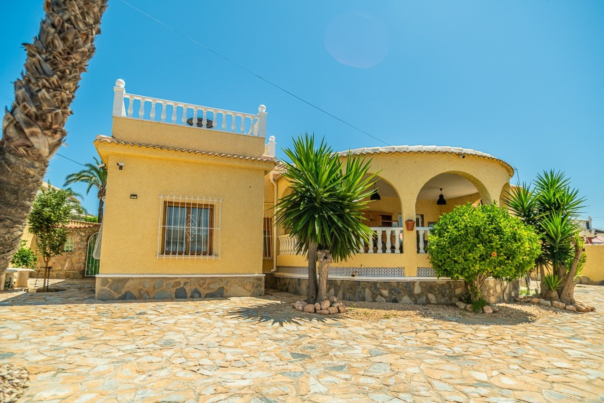 Reventa - Villa -
Torrevieja - Costa Blanca