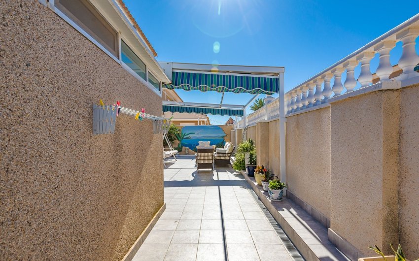 Reventa - Villa -
Torrevieja - Costa Blanca