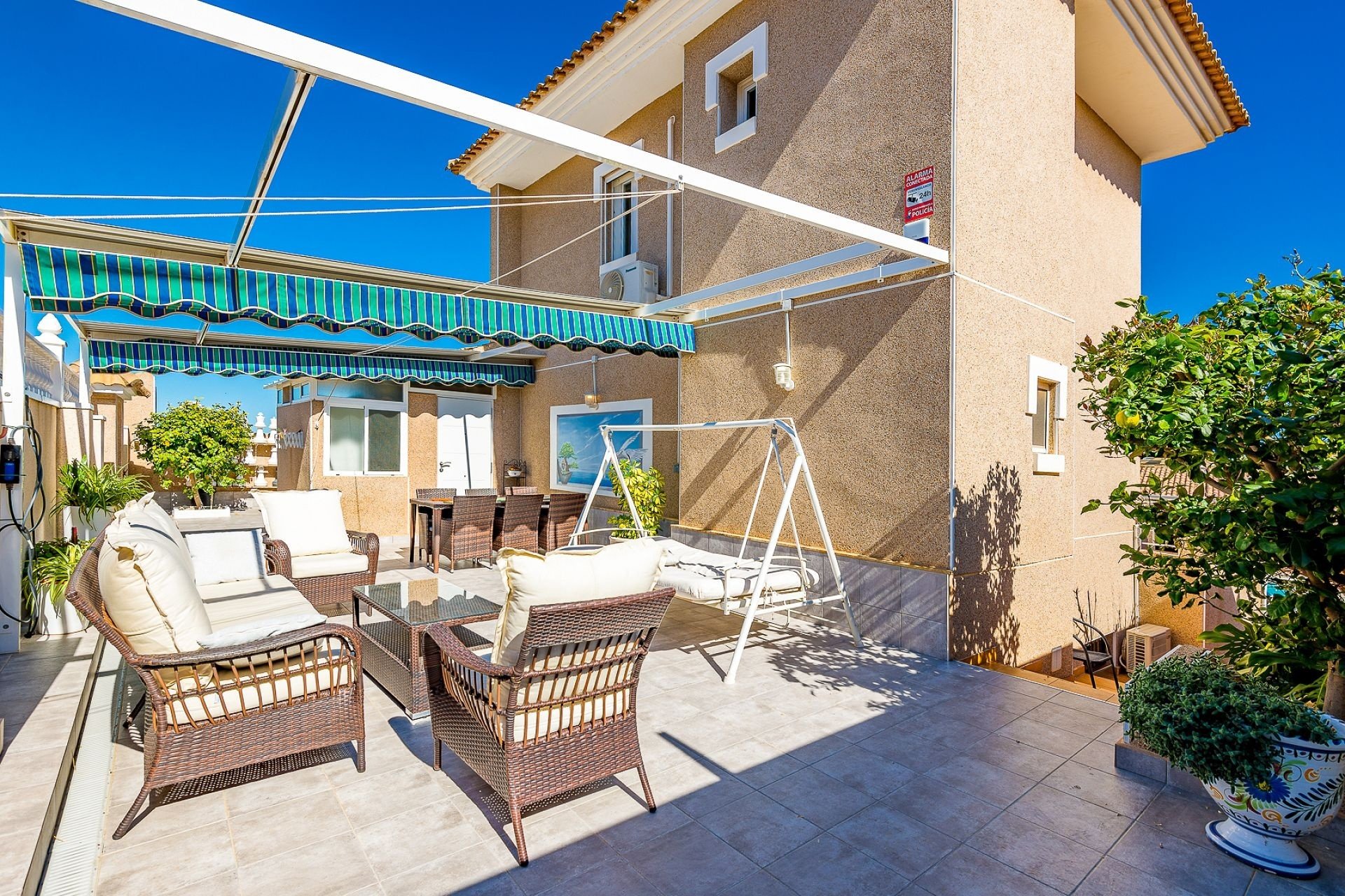 Reventa - Villa -
Torrevieja - Costa Blanca