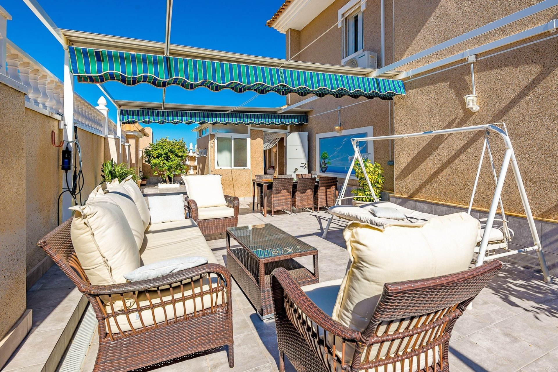 Reventa - Villa -
Torrevieja - Costa Blanca