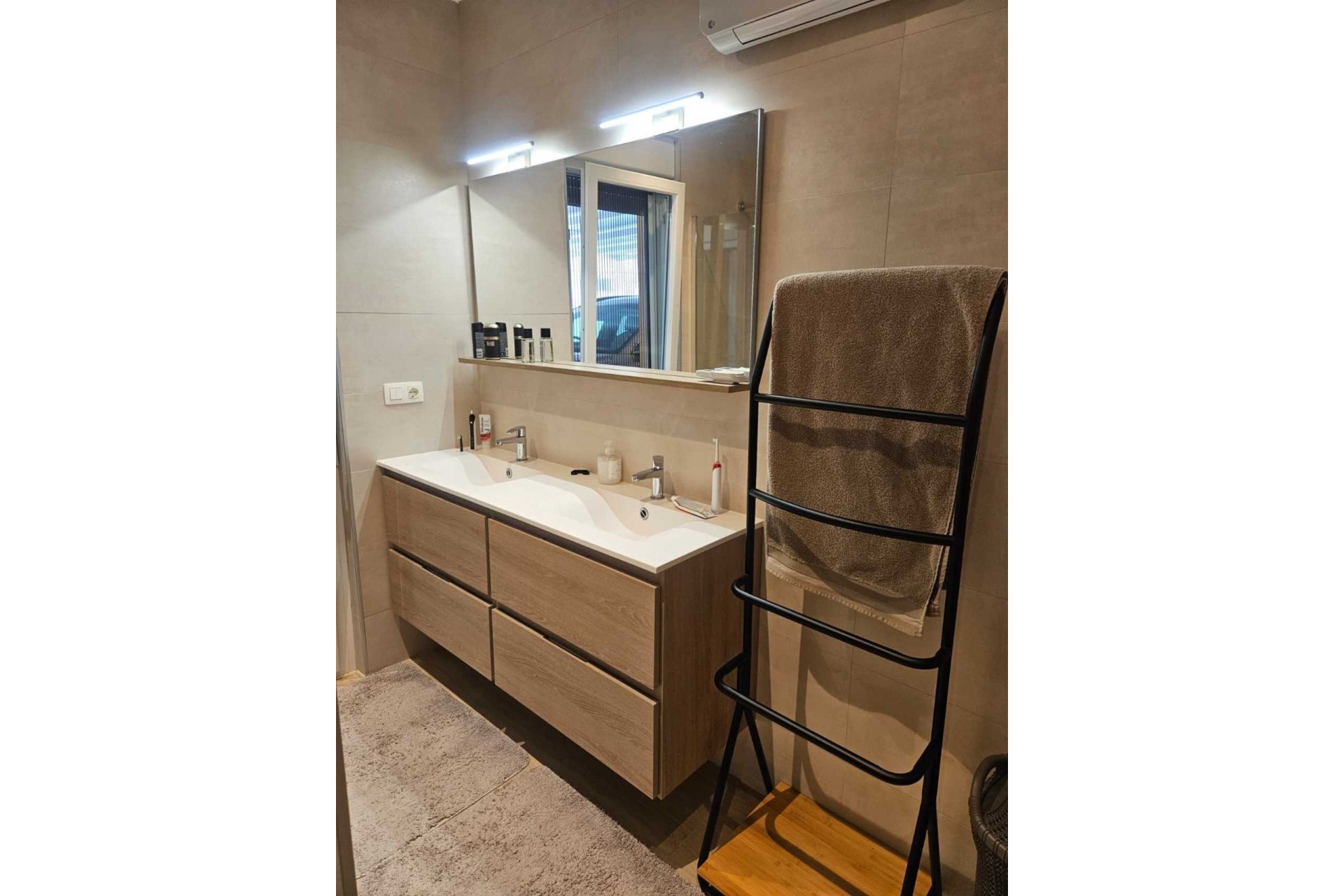 Reventa - Villa -
Torrevieja - Costa Blanca