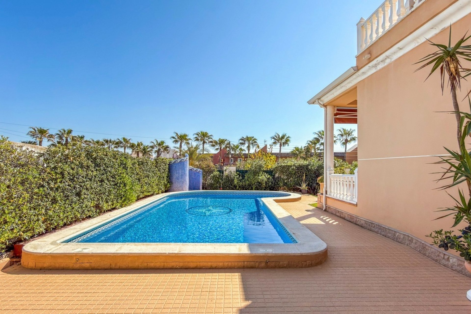 Reventa - Villa -
Torrevieja - Costa Blanca