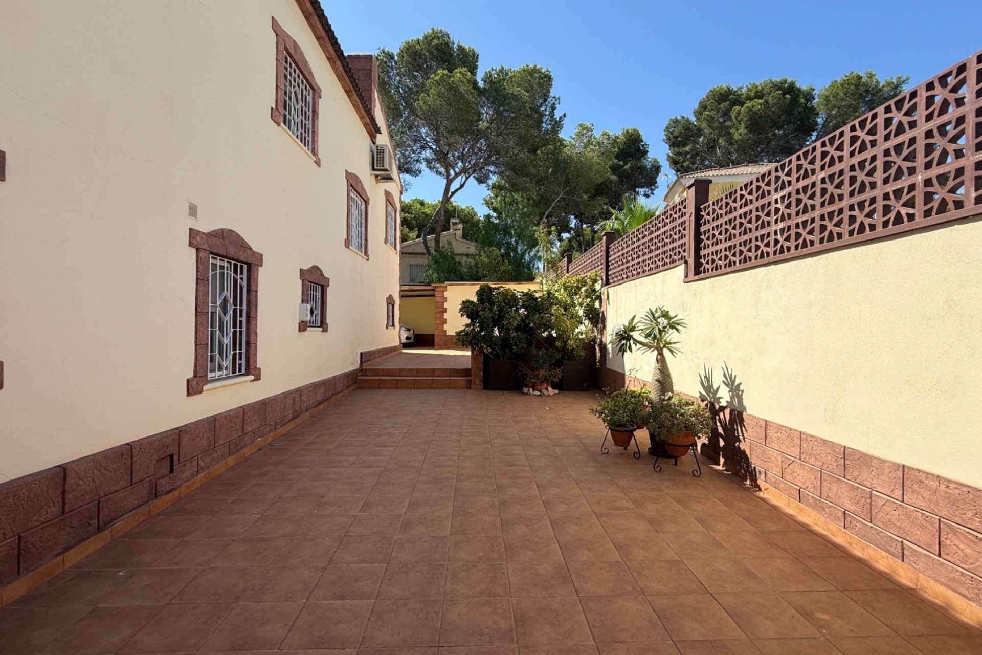 Reventa - Villa -
Torrevieja - Costa Blanca