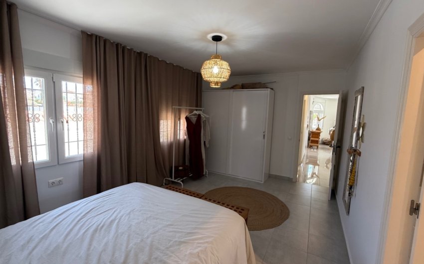 Reventa - Villa -
Torrevieja - Costa Blanca