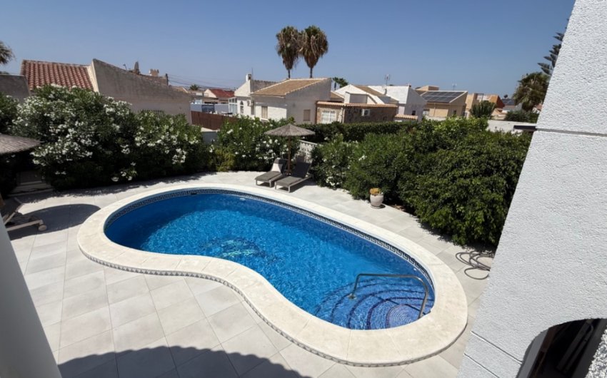 Reventa - Villa -
Torrevieja - Costa Blanca