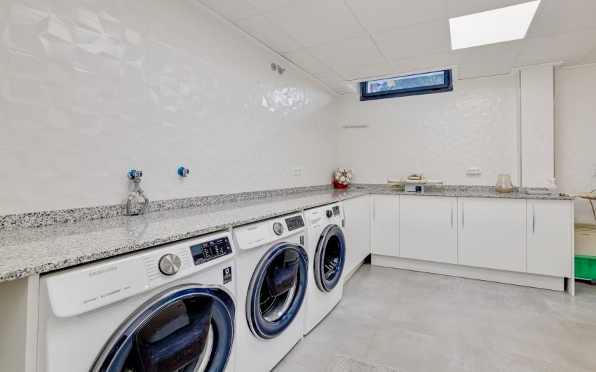 Reventa - Villa -
Torrevieja - Costa Blanca