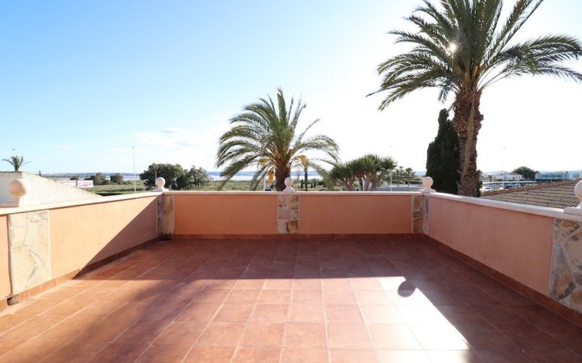 Reventa - Villa -
Torrevieja - Costa Blanca